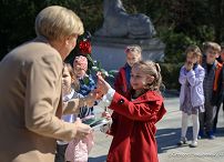 006_Agata_Kornhauser_Duda_Spotkanie_uczniowie_SP_w_Markach_02-04-2025_GJA_1262.jpg.JPG