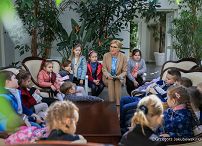 023_Agata_Kornhauser_Duda_Spotkanie_uczniowie_SP_w_Markach_02-04-2025_GJA_1494.jpg.JPG