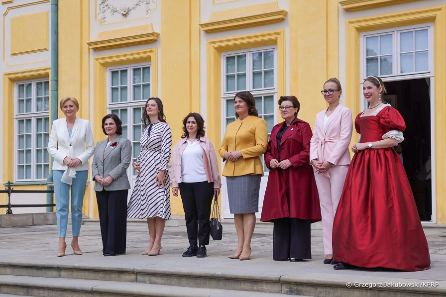 004_Agata_Kornhauser_Duda_wizyta_Palac_Wilanow_Wspolmalzonkowie_Przywodcow_Szczyt_Trojmorza_20250429_GJB_0121.jpg