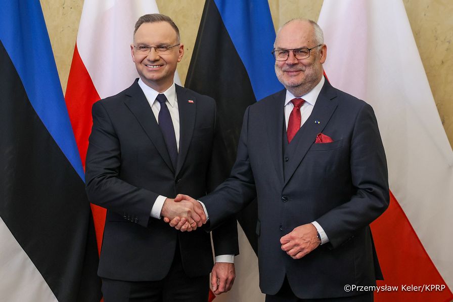 006_Andrzej_Duda_Agata_Kornhauser_Duda_Wizyta_Estonia_powitanie__08-04-2025_PK1_8961.jpg.JPG