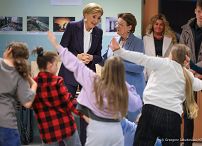 007_Agata_Kornhauser_Duda_wizyta_siedziba_organizacji_Bethels_Centre_of_Pastoral_Care_20250408_GJA_3686.jpg