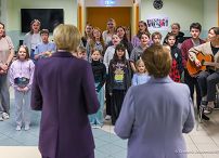 002_Agata_Kornhauser_Duda_wizyta_siedziba_organizacji_Bethels_Centre_of_Pastoral_Care_20250408_GJB_4161.jpg