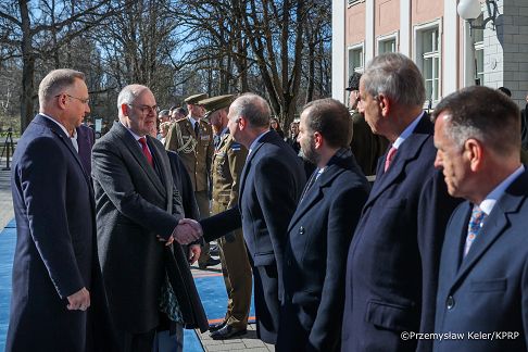 004A_Andrzej_Duda_Agata_Kornhauser_Duda_Wizyta_Estonia_powitanie__08-04-2025_PK1_8813.jpg.JPG
