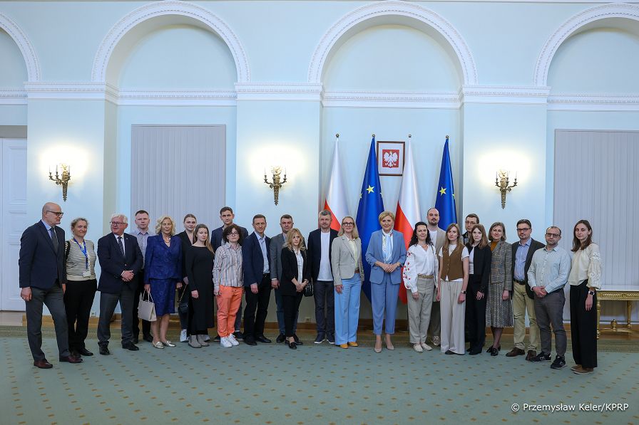 003_Agata_Kornhauser_Duda_spotklanie_ukrainscy_medycy_20250514_PK1_7467.jpg