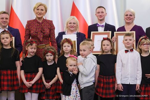 011_Agata_Kornhauser_Duda_Gala_IV_Konkursu_Razem_dla_Seniorow_20250516_GJB_5133.jpg
