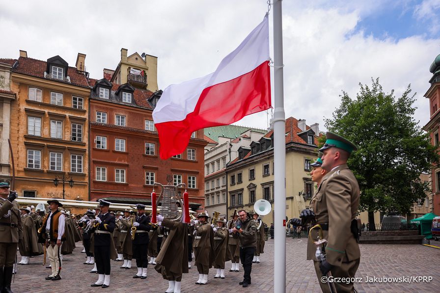 004_Agata_Kornhauser_Duda_Małgorzata_Paprocka_15-05-2025_GJB_1826.jpg.JPG