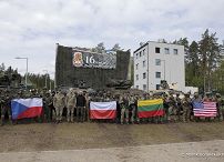 17_Andrzej_Duda_Gitanas_Nausėda_Cwiczenia_wojskowe_Orzysz_20250519_MB1_0678.jpg