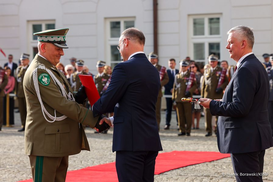 009_Prezydent_Andrzej_Duda_nominacje_generalskie_20250502_MB2_1328.jpg