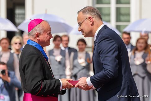 008_Andrzej_Duda_Agata_Kornhauser_Duda_Uroczystość_Dzień_Polaków_i_Polonii_02-05-2025_MB2_0262.jpg.JPG