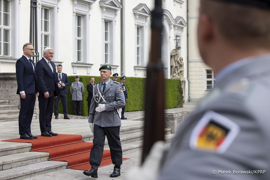 02_Andrzej_Agata_Duda_wizyta_Niemcy_powitanie_20250527_MB2_7642.jpg