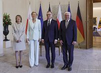 03B_Andrzej_Agata_Duda_wizyta_Niemcy_powitanie_20250527_GJB_0549.jpg