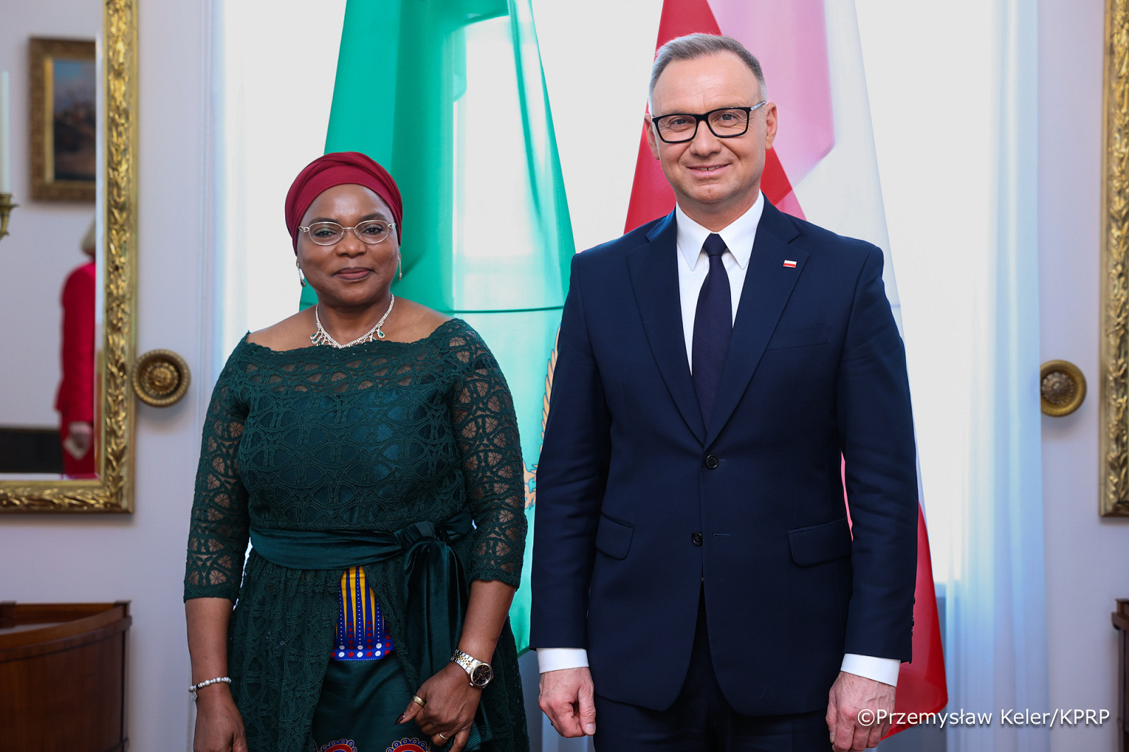 030_Andrzej_Duda_Listy_Uwierzytelniające_Ambasador_Zambii_Winnie_Natalia_Chibeskunda_28-05-2025_PK1_3060.jpg.JPG [715.58 KB]
