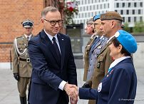 001_a_Prezydent_Andrzej_Duda_wieniec_pomnik_Zolnierzy_Poleglych_w_Misjach_Operacjach_Wojskowych_20250529_PK1_4661.jpg