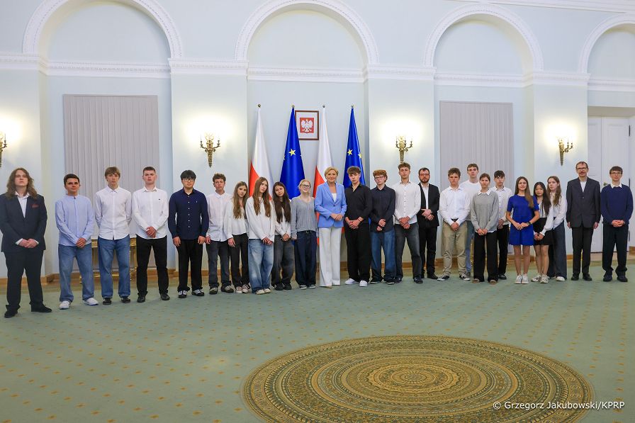 006_Agata_Kornhauser_Duda_spotkanie_Licealisci_Warszawa_20250529_GJA_2389.jpg