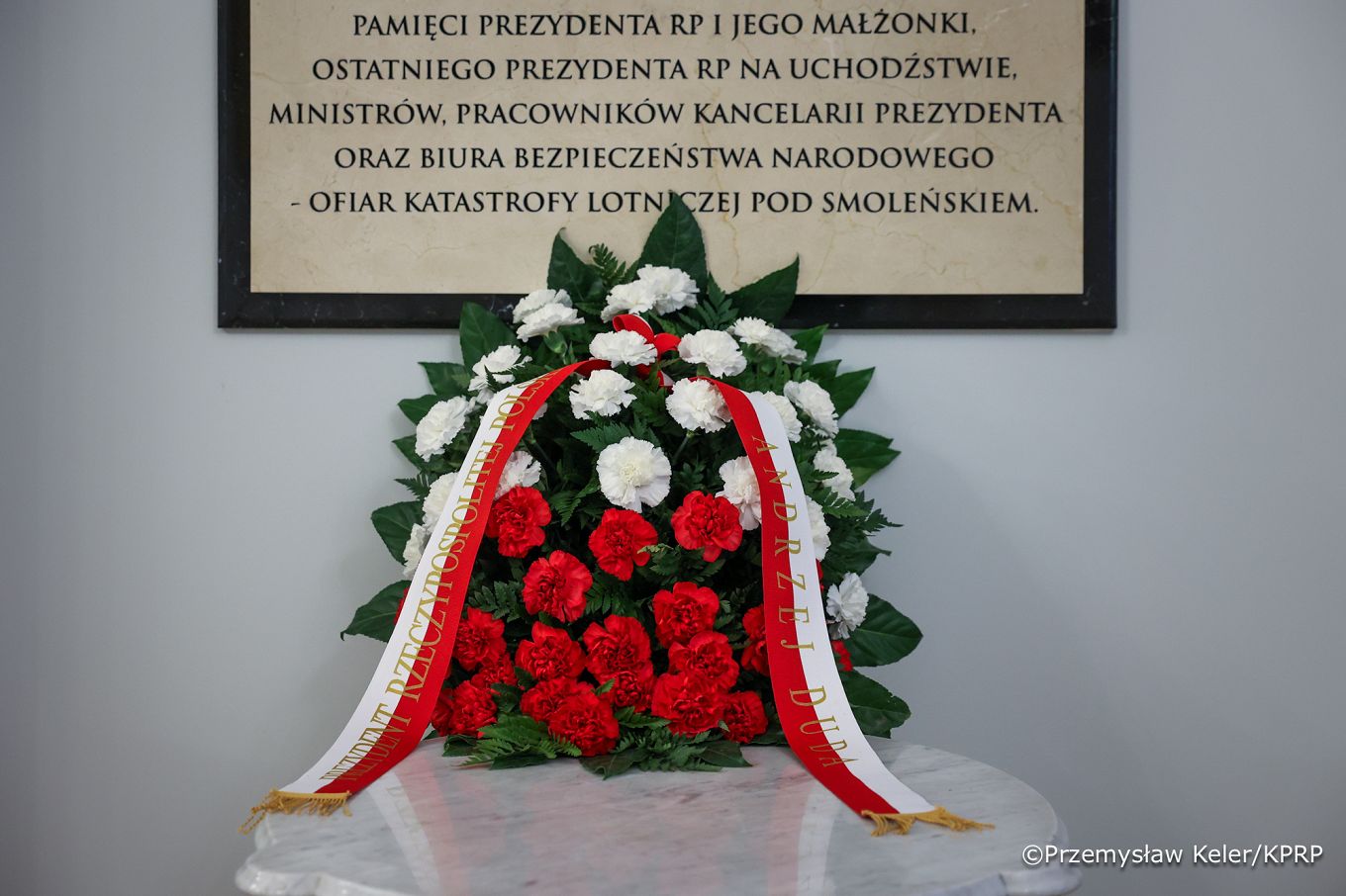 001_wieniec_miesięcznica_katastrofa_smoleńska_09-05-2025_PK1_0516.jpg