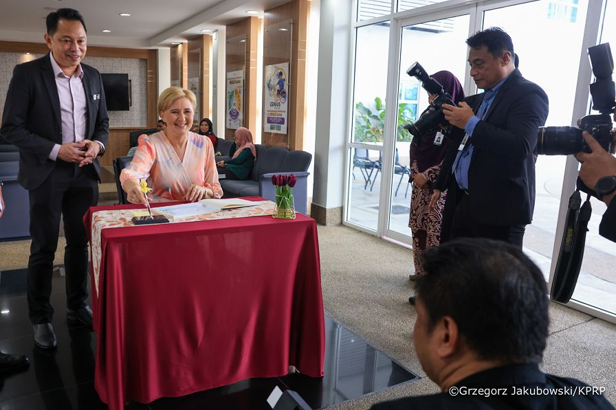 025_Agata_Kornhauser_Duda_Royal_Selangor_Center_10-06-2025_GJA_9915.jpg.JPG