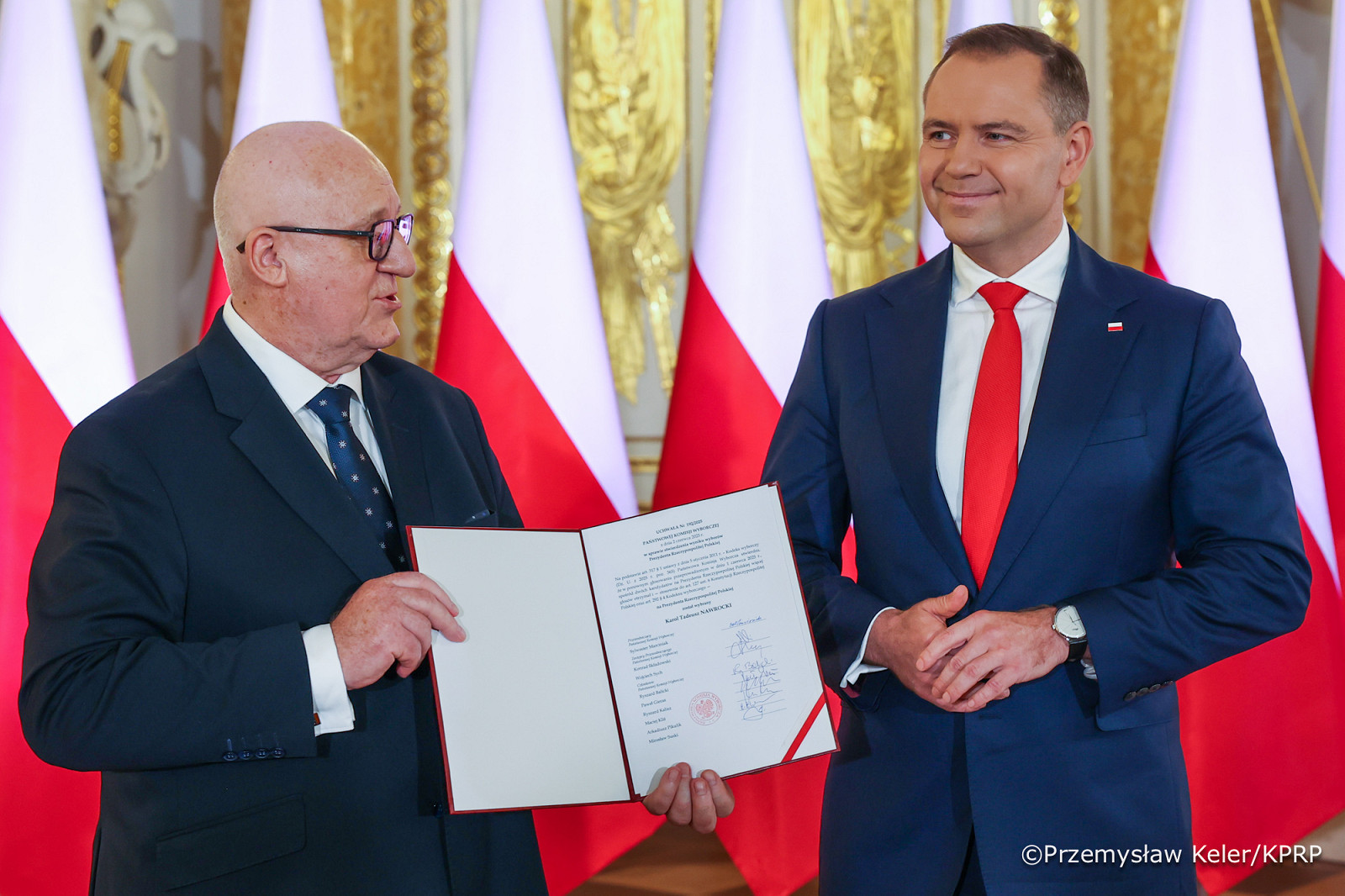 007_Piotr_Ćwik_przekazanie_wyników_wyborów_nowemu_Prezydentowi_RP_Karol_Nawrocki_11-06-2025_PK1_9874.jpg.JPG [815.71 KB]