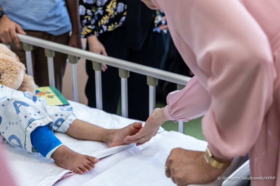 018_Agata_Kornhauser_Duda_wizyta_Szpital_Putrajaya_20250611_GJA_4899-Poprawione-Szum.jpg