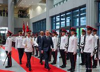 019_Andrzej_Duda_Agata_Kornhauser_Duda_Singapur_powitanie_Prezydent_Tharman_Shanmugaratnam_12-06-2025_MB1_6492.jpg.JPG