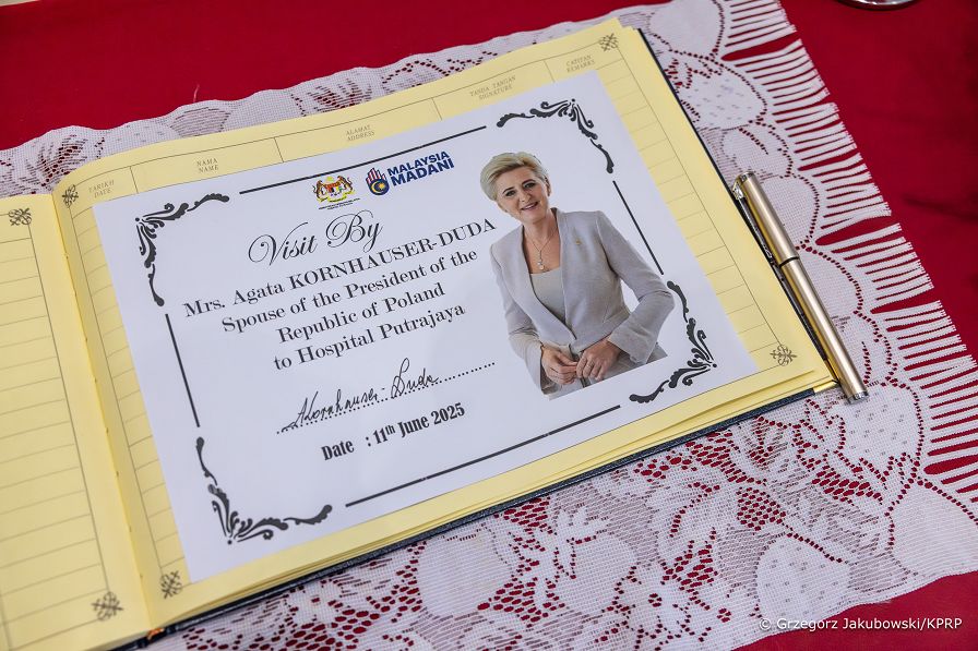 002_Agata_Kornhauser_Duda_wizyta_Szpital_Putrajaya_20250611_GJA_4549-Poprawione-Szum.jpg