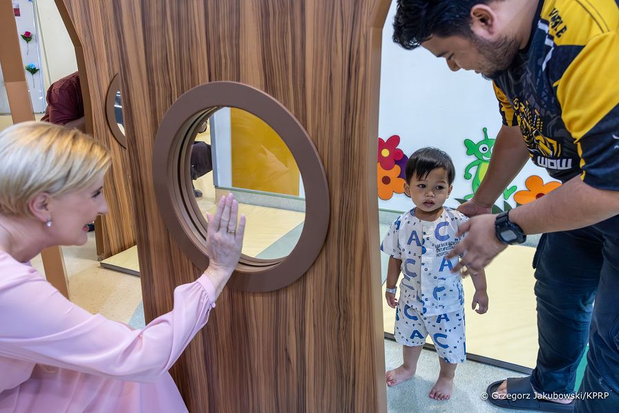 005_Agata_Kornhauser_Duda_wizyta_Szpital_Putrajaya_20250611_GJA_4571-Poprawione-Szum.jpg