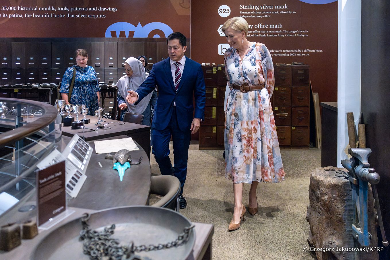 004_Agata_Kornhauser_Duda_wizyta_Royal_Selangor_Center_20250611_GJA_0266-Poprawione-Szum.jpg