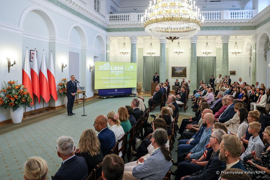 001_Prezydent_Andrzej_Duda_Gala_finalowa_X_edycji_Konkursu_Lider_Dostepnosci_20250616_PK1_4263.jpg