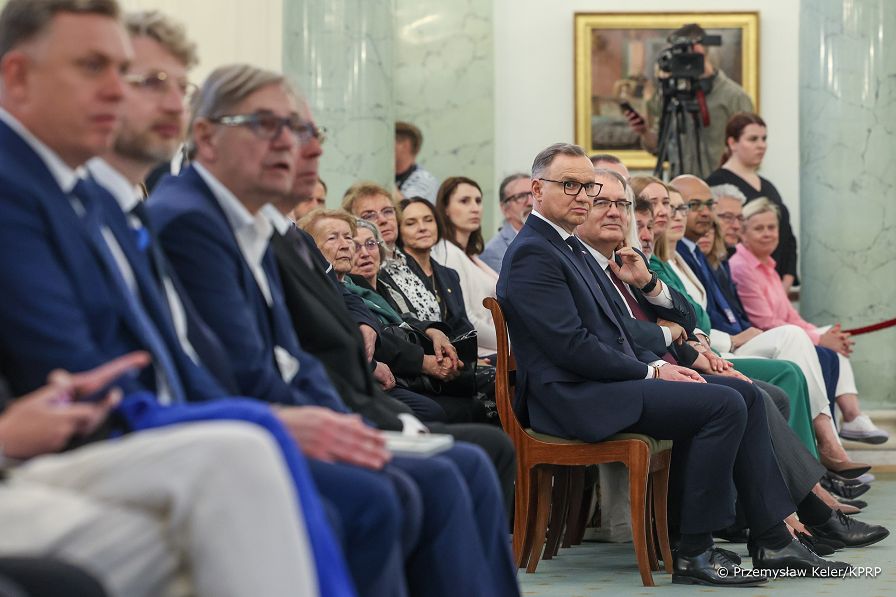 011_Prezydent_Andrzej_Duda_Gala_finalowa_X_edycji_Konkursu_Lider_Dostepnosci_20250616_PK2_3285.jpg