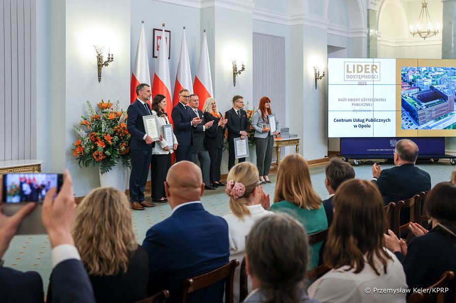 010_Prezydent_Andrzej_Duda_Gala_finalowa_X_edycji_Konkursu_Lider_Dostepnosci_20250616_PK1_4461.jpg