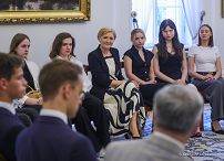 005_Agata_Kornhauser_Duda_spotkanie_laureaci_konkursu_IPN_20250618_GJB_2019.jpg