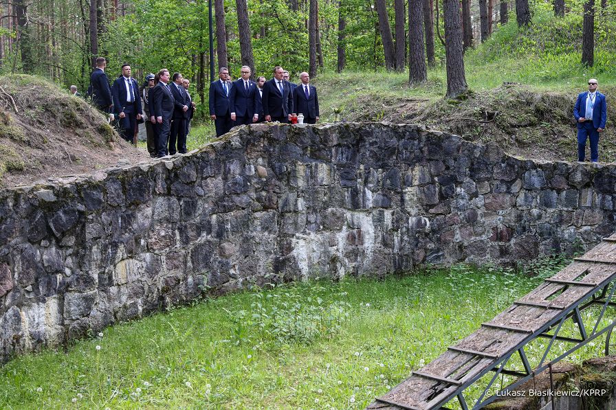 006_Prezydent_Adnrzej_Duda_Park_Pamieci_w_Ponarach_20250602_LB_20796.jpg