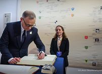 012_Andrzej_Duda_Wizyta_Litwa__księga_02-06-2025_LB_28815.jpg
