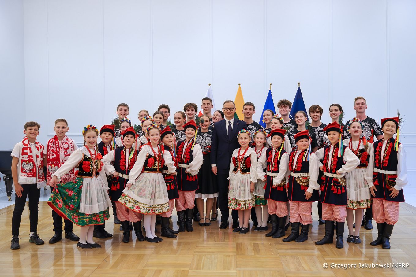 017_Prezydent_Andrzej_Duda_spotkanie_spolecznosc_polska_Wilno_Litwa_20250602_LB_22212.jpg