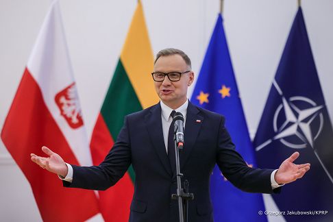 005_Prezydent_Andrzej_Duda_spotkanie_spolecznosc_polska_Wilno_Litwa_20250602_GJB_5593.jpg