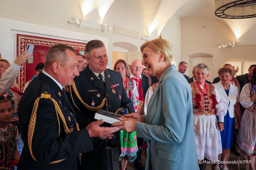 009_Agata_Kornhauser_Duda_spotkanie_z_gośćmi_26-06-2025_MB1_2592.jpg.JPG