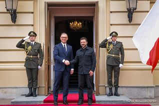 016_Andrzej_Duda_Wizyta_Kijów_powitanie_Zalensky_28-06-2025_MB1_3937.jpg