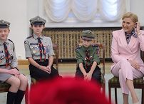 005_Agata_Kornhauser_Duda_spotkanie_z_uczniami_szkoly_podstawowej_z_Komorowa_20250530_GJB_2827.jpg