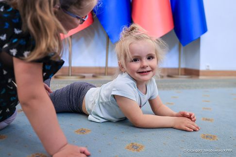 006_Agata_Kornhauser_Duda_spotkanie_podopieczni_Fundacja_zdjęcie ze spotkania podopiecznymi Fundacji_Dobrze_ze_jestes_20250530_GJA_3178.jpg