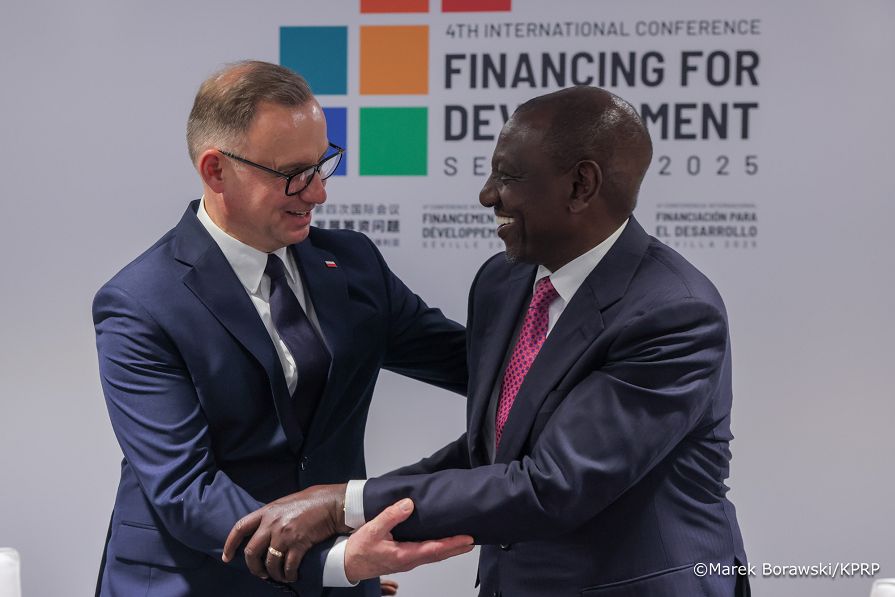 013_Andrzej_Duda_Wizyta_Hiszpania_dzień_2_Financing_for_Development_spotkanie_Prezydent_Kenia_Willian_Ruto_30-06-2025_MB1_5630.jpg.JPG