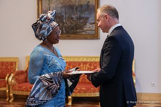 19_Andrzej_Duda_Edith_Antoinette_Itoua_Ambasador_Konga_listy_uwierzytelniajace_20240521_MB2_4958.jpg