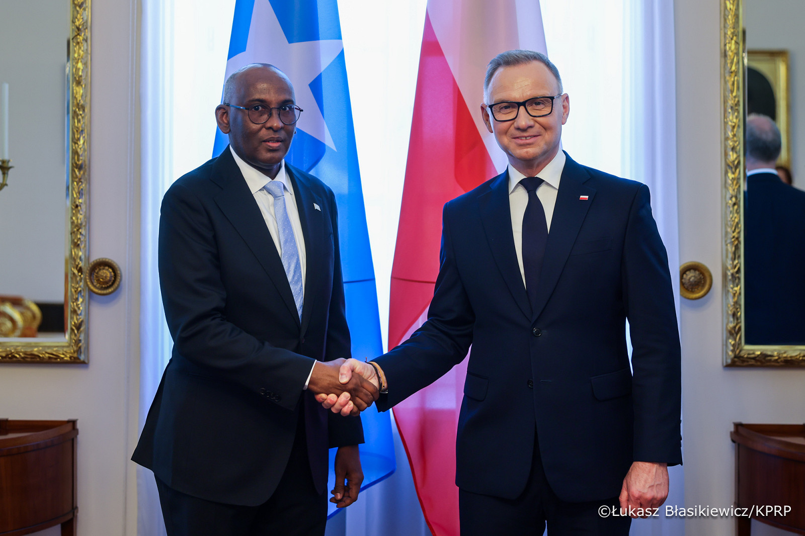 010_Andrzej_Duda_lsity_uwierzytelniające_Ambasador_Somalii_Abdiasis_Mohamud_Mohamed_02-07-2025_LB_18674.jpg.JPG [701.19 KB]