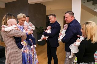 08_para_prezydencka_szescioraczki_20191116_gjb_9801.jpg