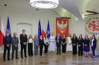 006_Agata_Korhauser_Duda_Spotkanie_młodzież_polonijna_03-07-2025_GJB_9016.jpg.JPG