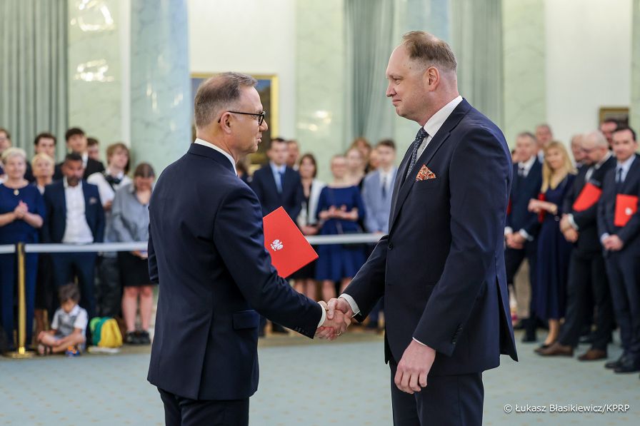 004_Prezydent_Andrzej_Duda_nominacje_profesorskie_20250704_LB_10663.jpg