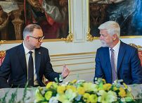 0012_Andrzej_Duda_Wizyta_Pary_Prezydenckiej_w_Republice_Czeskiej_spotkanie_07-07-2025_MB1_9356.jpg