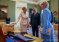 009_Andrzej_Duda_Agata_Korhauser_Duda_Wizyta_Pary_Prezydenckiej_w_Republice_Czeskiej_powitanie_07-07-2025_PK1_8388.jpg
