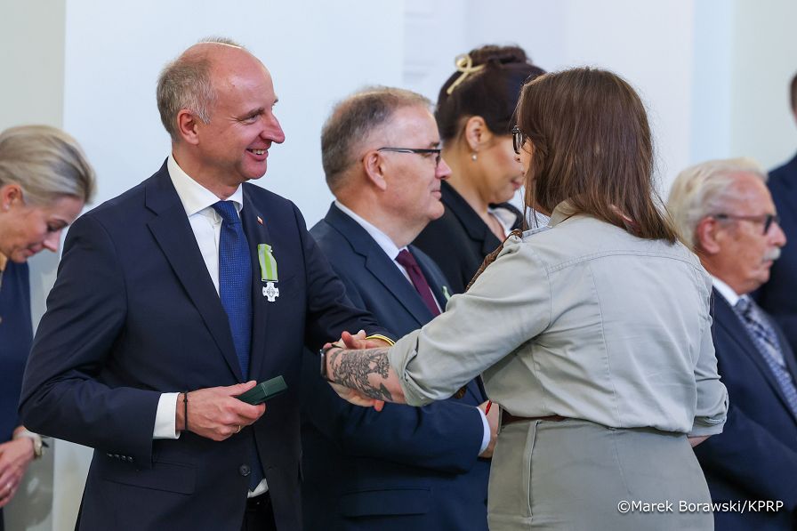 015_Andrzej_Duda_odzanczenia_harcerze_08-07-2025_MB2_6399.jpg.JPG