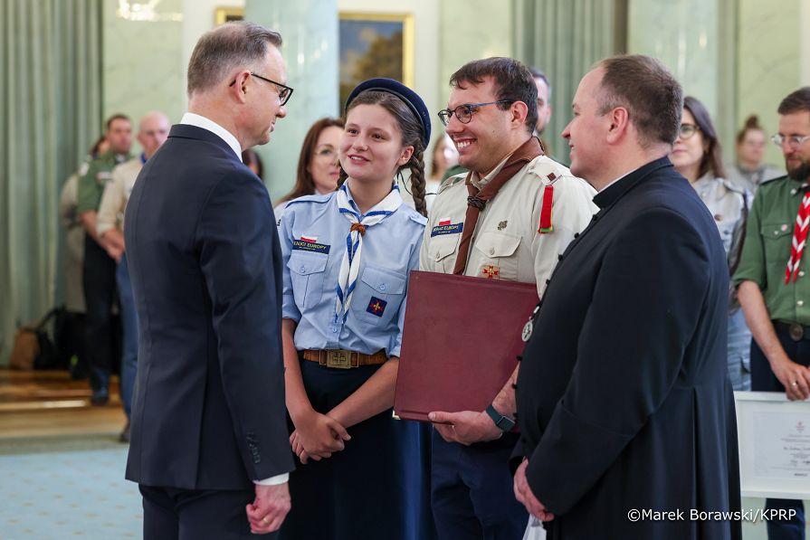 016_Andrzej_Duda_odzanczenia_harcerze_08-07-2025_MB2_6522.jpg.JPG