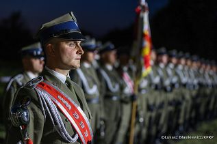 02_Sławomir_Cenckewicz_BBN_Apel_Pamięci_Pomnik_ks_Skorupka_Ossów_14-08-2025_LB_17354.jpg