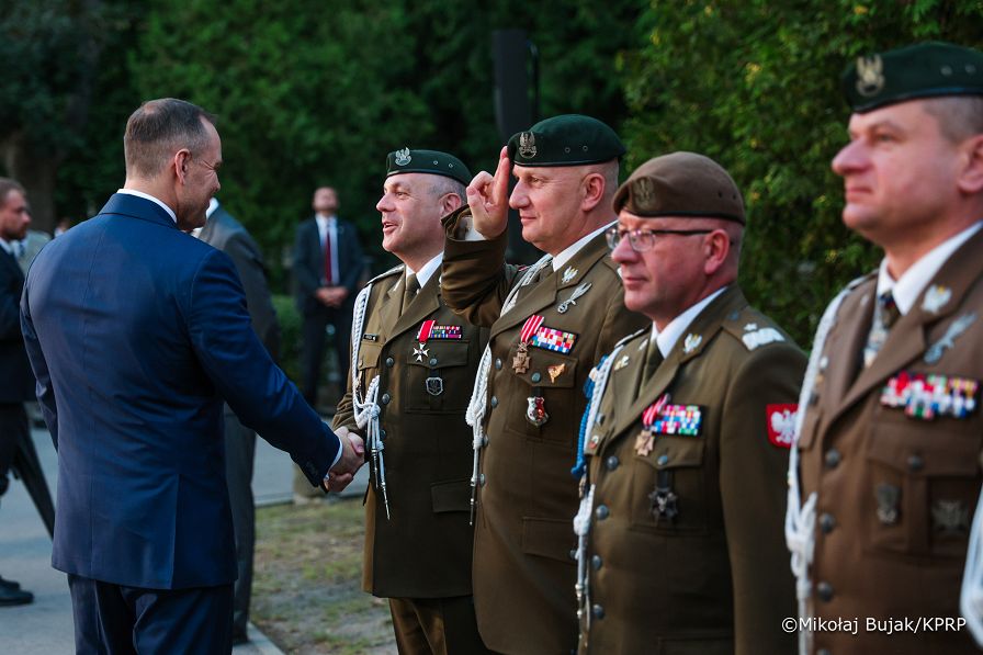 13_Karol_Naworcki_Apel_Poległych_Pomnik_Poległych_1920_14-08-2025_MWB23630.jpg.JPG